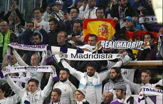 Madridista xuất hiện trên hàng ghế cổ động viên