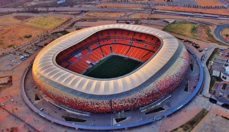 Sân vận động FNB có diện tích lớn nhất châu Phi